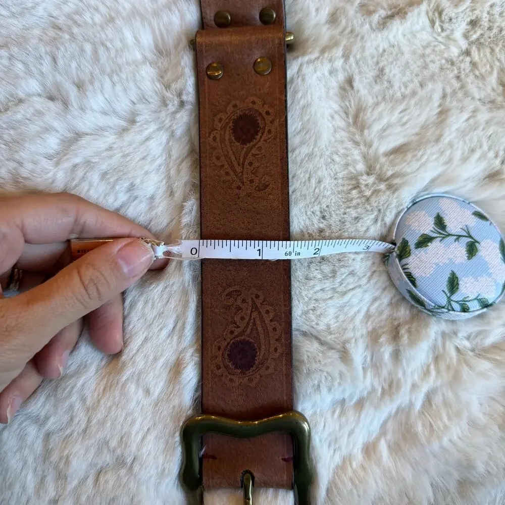 Vintage Y2K Lucky Brand Leather Tooled Embossed Brown Belt Paisley Pattern Sz L‎